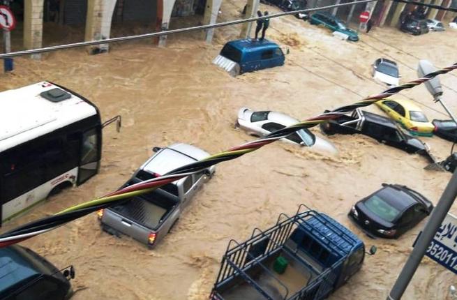 ملايين الدنانير خسائر القطاع التجاري نتيجة