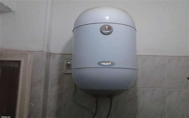 عمان: 4 إصابات بضيق تنفس بسبب