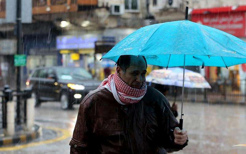 نحو 2 مليون دينار خسائر تجار