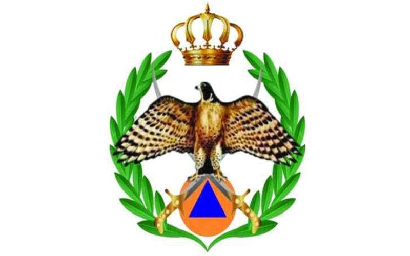 الدفاع المدني يتعامل مع حادث تصادم