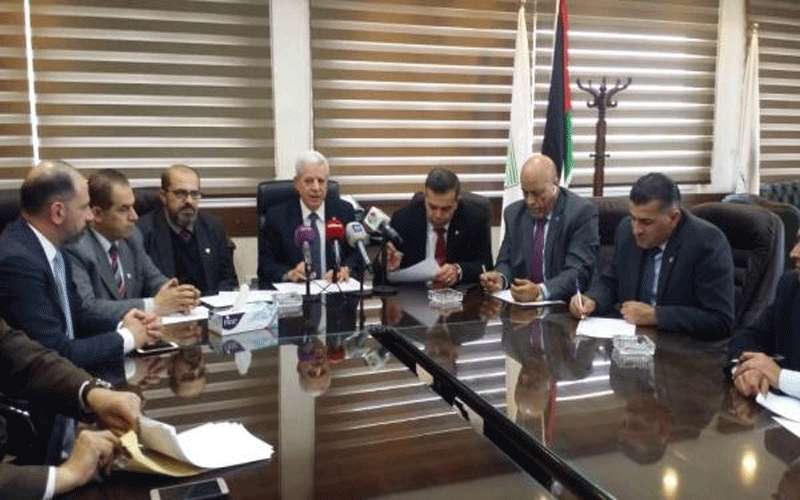 المحامين تلوح بالتصعيد ازاء عدد من