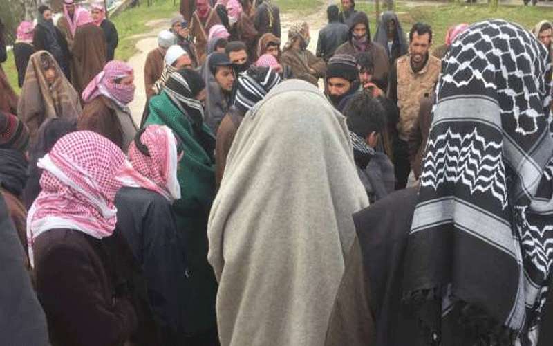 فريق حكومي يلتقي المتعطلين عن العمل