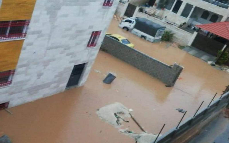 الدفاع المدني: 125 حالة مداهمة مياه