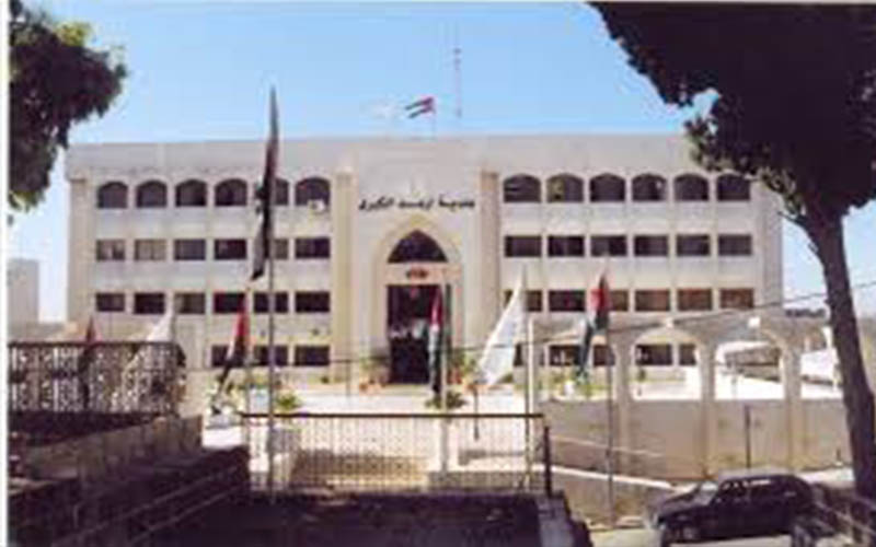 بلدية إربد تقر زيادة لموظفيها 25