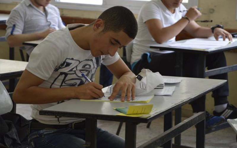 التربية تعمم بإجراء امتحان التوجيهي على