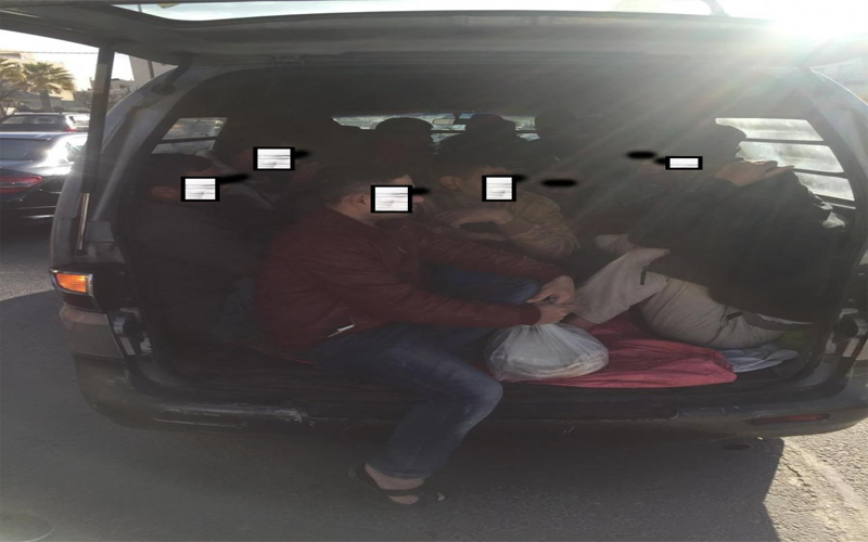 ضبط سائق عرض حياة (20) راكبا