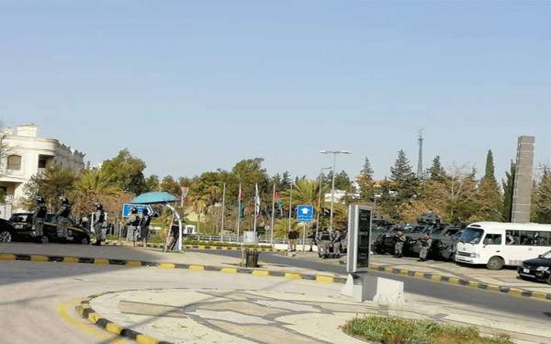 الكساسبة يفتح النار على الاخوان المسلمين