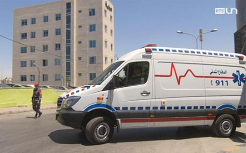 إصابة (6) أشخاص اثر حادث تدهور