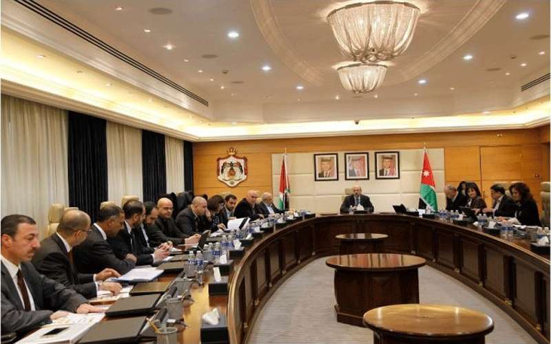 الرزاز يكلف وزراء بدراسة وتقييم جدوى