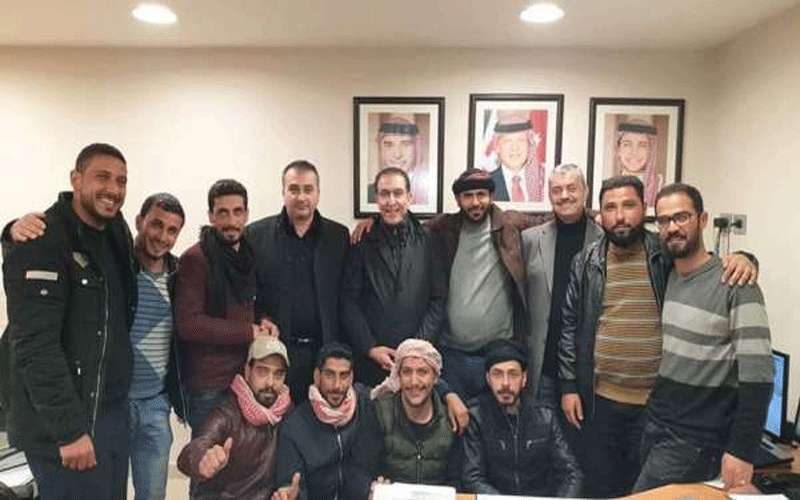 راتب شهري و 40 وظيفة تنهي