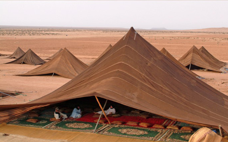 نقل أسرة أردنية من ’خربوش‘ الى