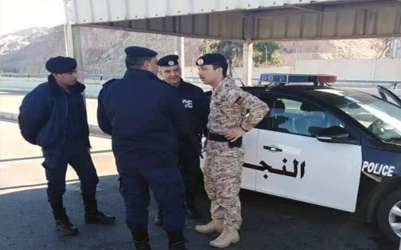 ولي العهد يفاجىء دورية امنية بزيارة