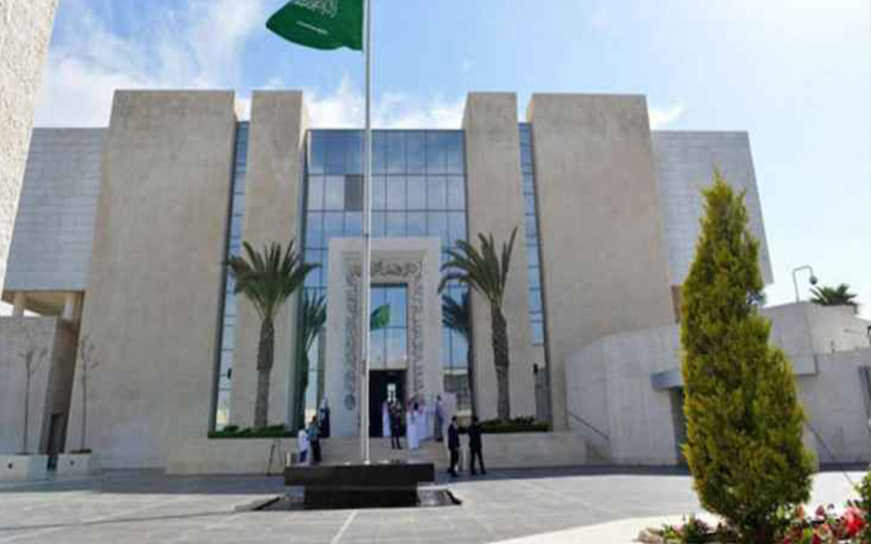 السفير السعودي: ندعم الوصاية الهاشمية على