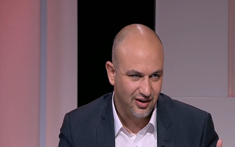 مشادة كلامية بين النائب الخزاعلة والحواري