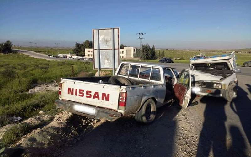 بالصور .. وفاة طفل واصابة 3