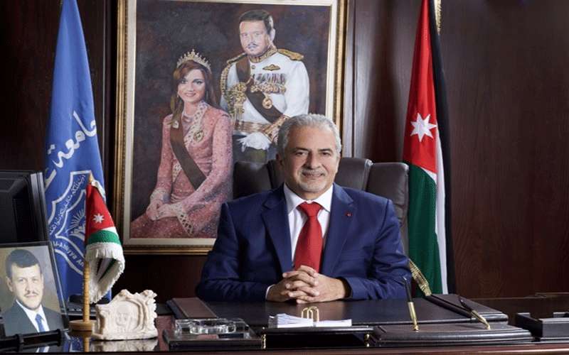 انتخاب رئيس جامعة عمان الأهلية رئيسا