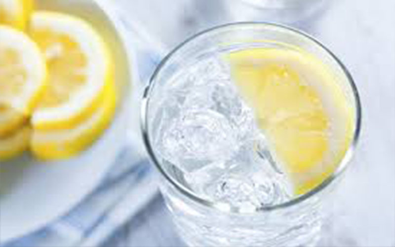 إليك أبرز 10 فوائد لشرب الماء