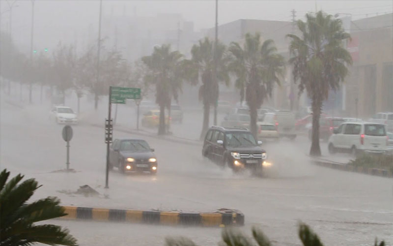 الارصاد: أمطار غزيرة مصحوبة بالرعد والبرد