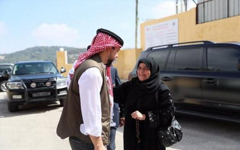 ولي العهد يلتقي والدة الشهيد السواعير