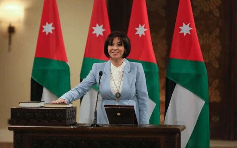 اصابة طفيفة لوزيرة السياحة تعيدها الى