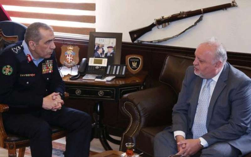 الحمود يلتقي السفير التشيكي