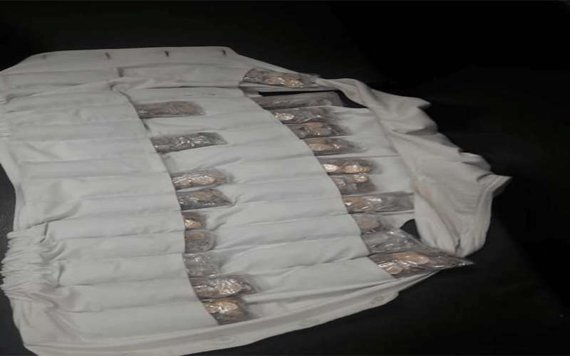 احباط تهريب 27 كيلو ذهب بالمطار