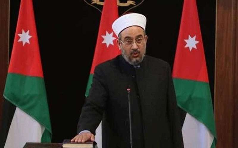 التسديد عن 3915 غارمة