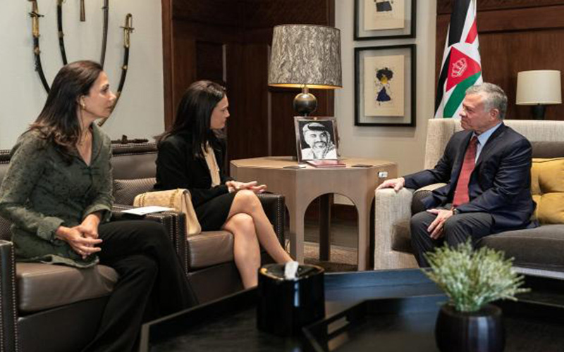 الملك يلتقي نائبة رئيس جمهورية بنما