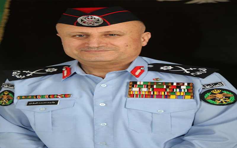 اللواء المتقاعد وليد البطــاح يوجه رسالة