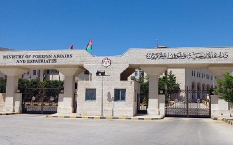 الخارجية تستدعي القائم بأعمال السفارة السورية