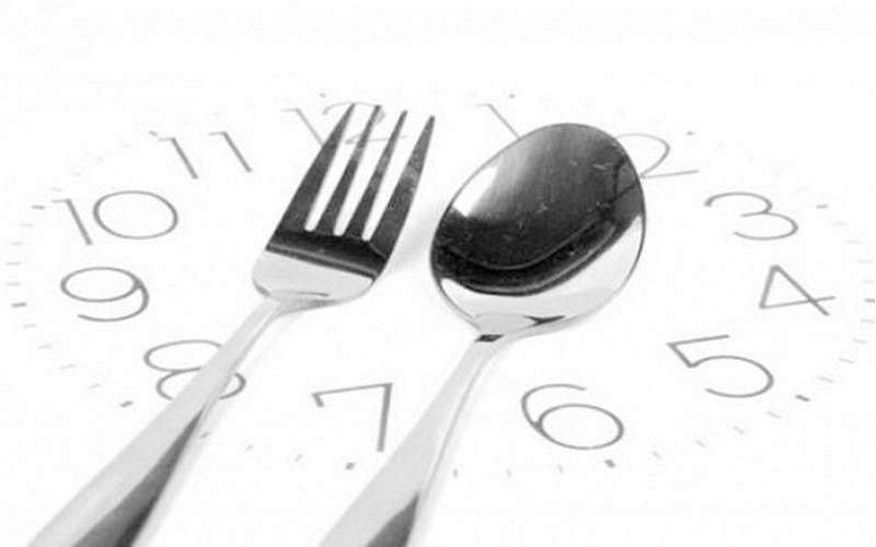 عدد ساعات الصيام بالأردن في رمضان