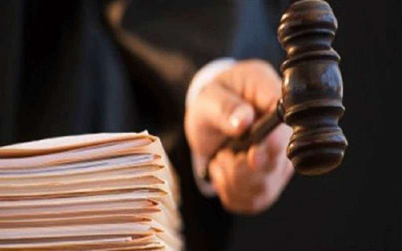 قاضي صلح البتراء يلزم طالبا جامعيا