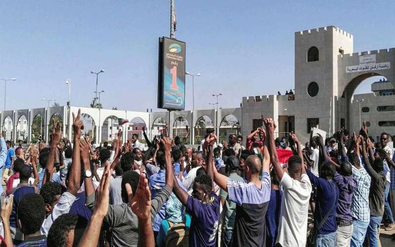 الخارجية: 6 آلاف أردني في السودان