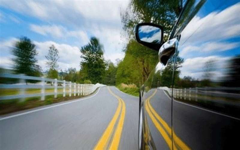 8 علاجات طبيعية للشعور بالغثيان بالسيارة