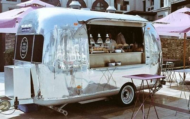 الأمانة: أفراد رفعوا أسعار المطاعم المتنقلة