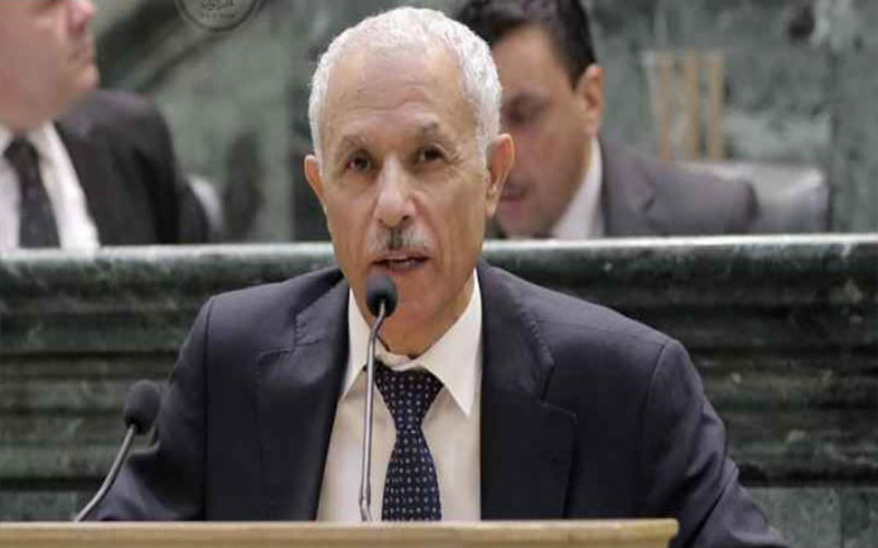 العرموطي يسأل الحكومة عن أجهزة تنصت