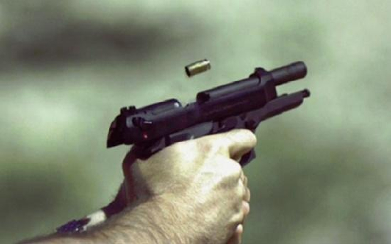 تحقيق بمقتل شخص في عمان