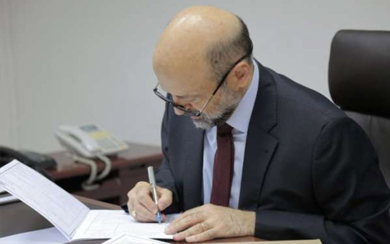 تفويض بتعديل وزاري عميق في طريقه