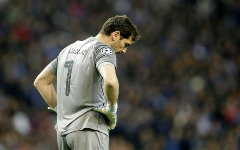 كاسياس يتعرض لأزمة قلبية خلال تدريبات