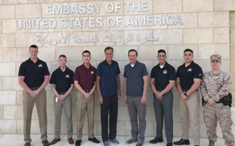 الشيوخ الأمريكي يحذر من مخاطر صفقة