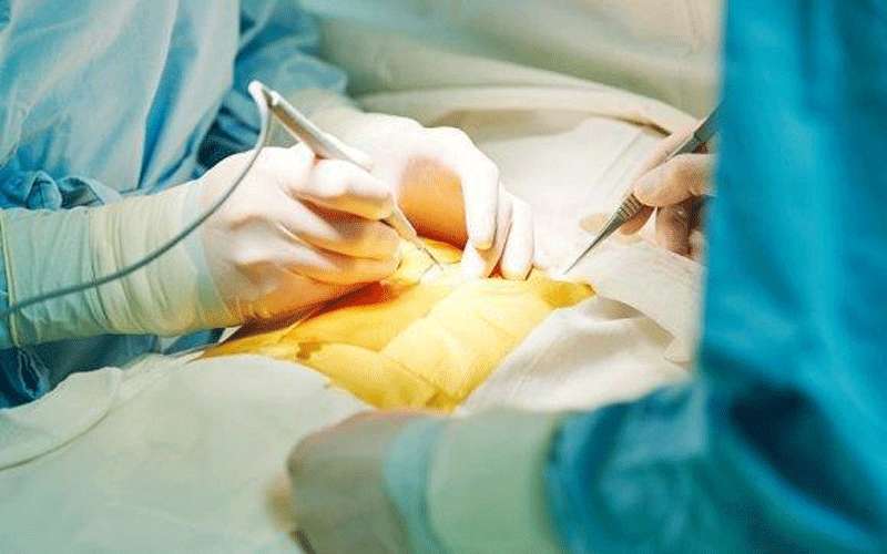 إصلاح العمود الفقري لجنين في رحم