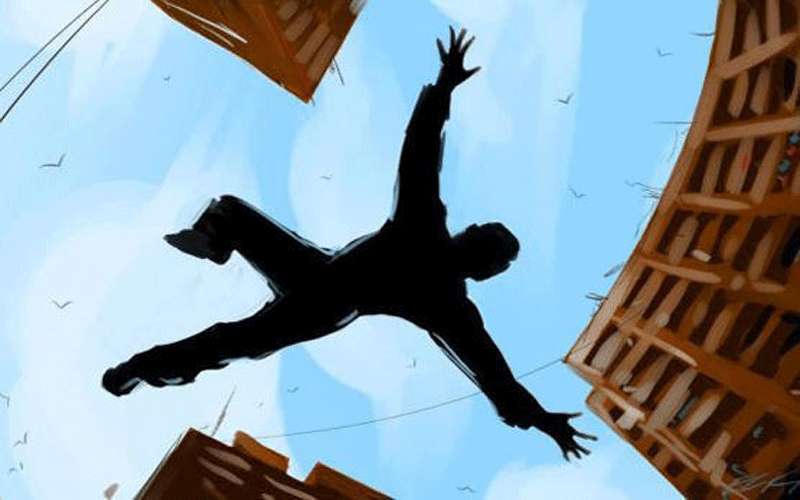 اربد.. وفاة عامل سقط من عمارة