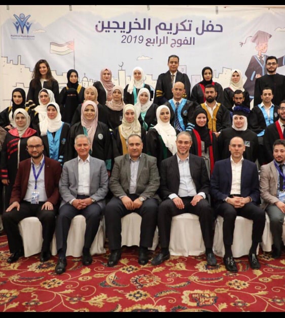 تخريج 35 طالبا وطالبة ضمن فوج