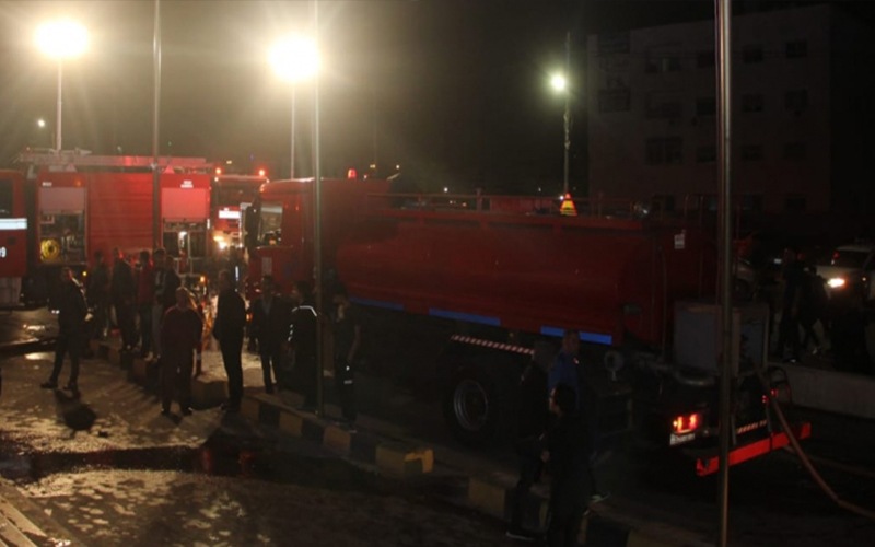 حريق في مول بإربد