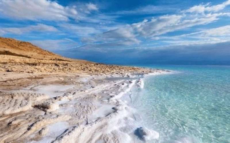 التغير المناخي يفاقم انكماش البحر الميت