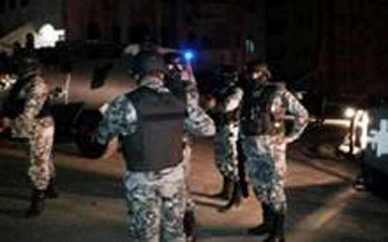 اصابات في مشاجرة عنيفة بين ابناء