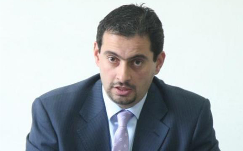 الحموري يدعو القطاع الصناعي لزيادة صادراته