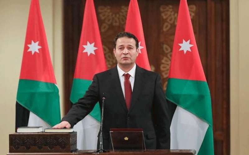 وزير الشباب يسحب كتاب مديرية اربد