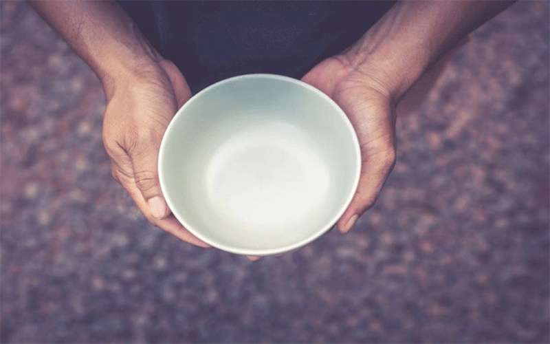 الإحصاءات: 7993 فقير جائع بالأردن