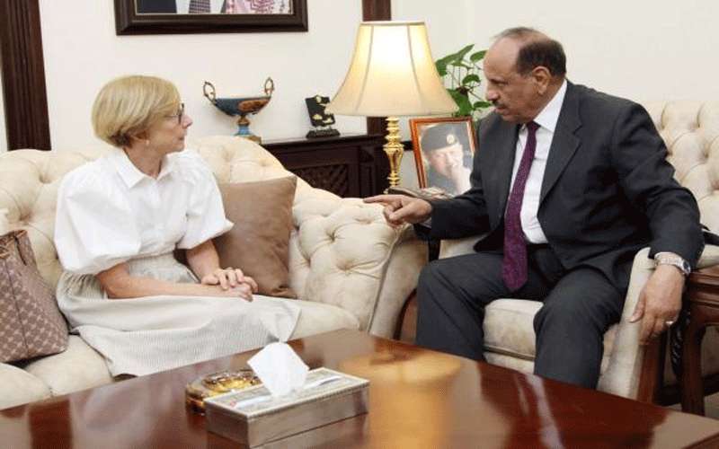 وزير الداخلية يلتقي السفيرة الالمانية في